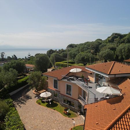 Scario Club Hotel San Giovanni a Piro Bagian luar foto