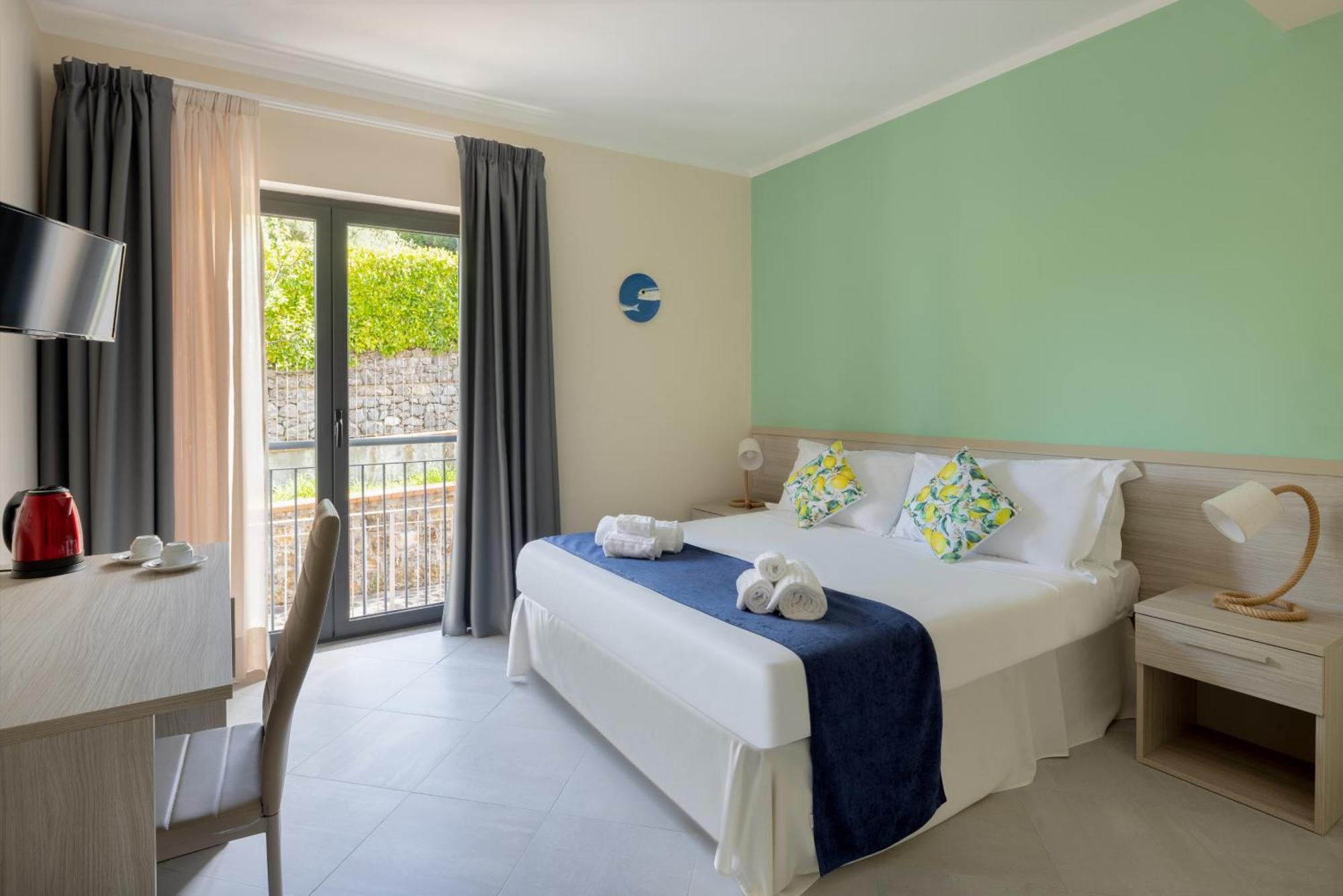 Scario Club Hotel San Giovanni a Piro Bagian luar foto